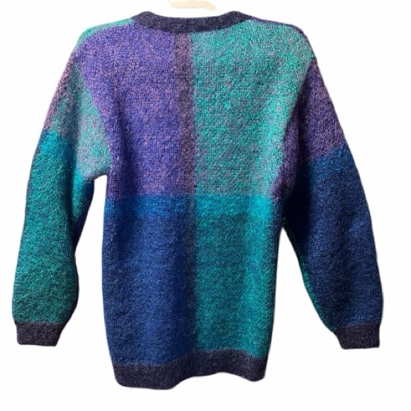 Vintage 80’s 90’s Era Perry Ellis color-blocked, crewneck mohair wool sweater - Picture 2 of 3